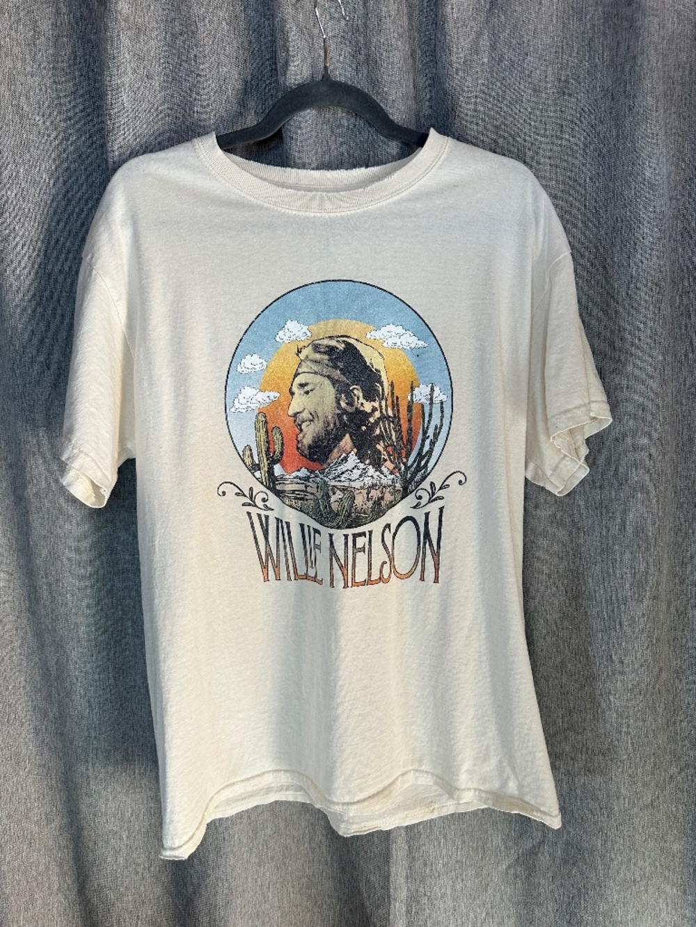 LivyLu Willie Nelson In The Sky Graphic Tee Cream Distressed Medium